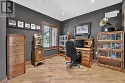 41 CAMERON DRIVE | Ancaster Ontario | Slide Image Thirteen