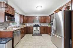 561 CATTAIL COURT | Pickering Ontario | Slide Image Twelve