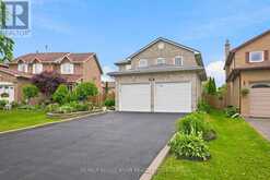 561 CATTAIL COURT | Pickering Ontario | Slide Image Five