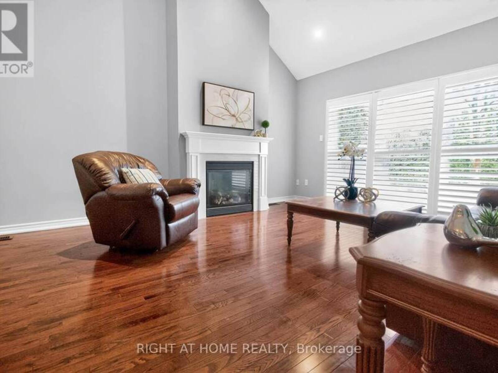 145 LOUISBOURG WAY, Markham, Ontario L6E 2A2