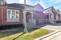 145 LOUISBOURG WAY | Markham Ontario | Slide Image Three