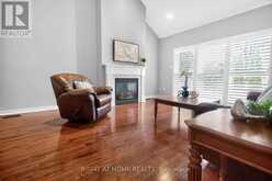 145 LOUISBOURG WAY | Markham Ontario | Slide Image Four