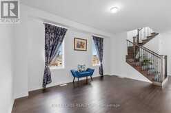 15 ABBEY CRESCENT | Barrie Ontario | Slide Image Four