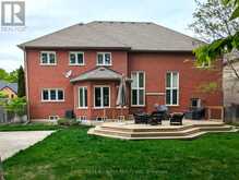 38 CAMELOT SQUARE | Barrie Ontario | Slide Image Thirty-two