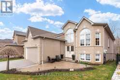 13 BLUEBERRY HILL COURT | Caledon Ontario | Slide Image One