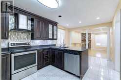 35 WILDBERRY CRESCENT | Brampton Ontario | Slide Image Nineteen