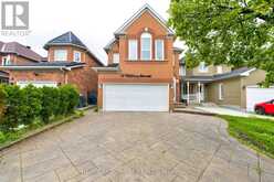 35 WILDBERRY CRESCENT | Brampton Ontario | Slide Image Three