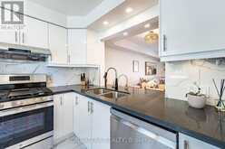 2097 MARINE DRIVE | Oakville Ontario | Slide Image Eleven