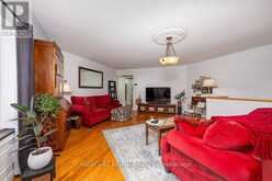 550 QUEEN STREET E | Gananoque Ontario | Slide Image Twelve