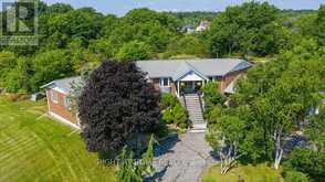 550 QUEEN STREET E | Gananoque Ontario | Slide Image One