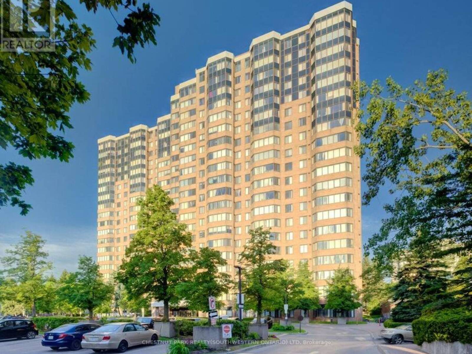 1913 - 80 ALTON TOWER CIRCLE, Toronto, Ontario M1V 5E8