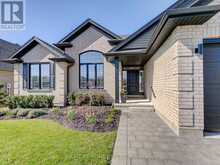2043 LOCKWOOD CRESCENT | Mount Brydges Ontario | Slide Image Three