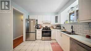 6442 TAYLOR STREET | Niagara Falls Ontario | Slide Image Thirteen