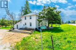 4357 PENETANGUISHENE ROAD | Springwater Ontario | Slide Image Four