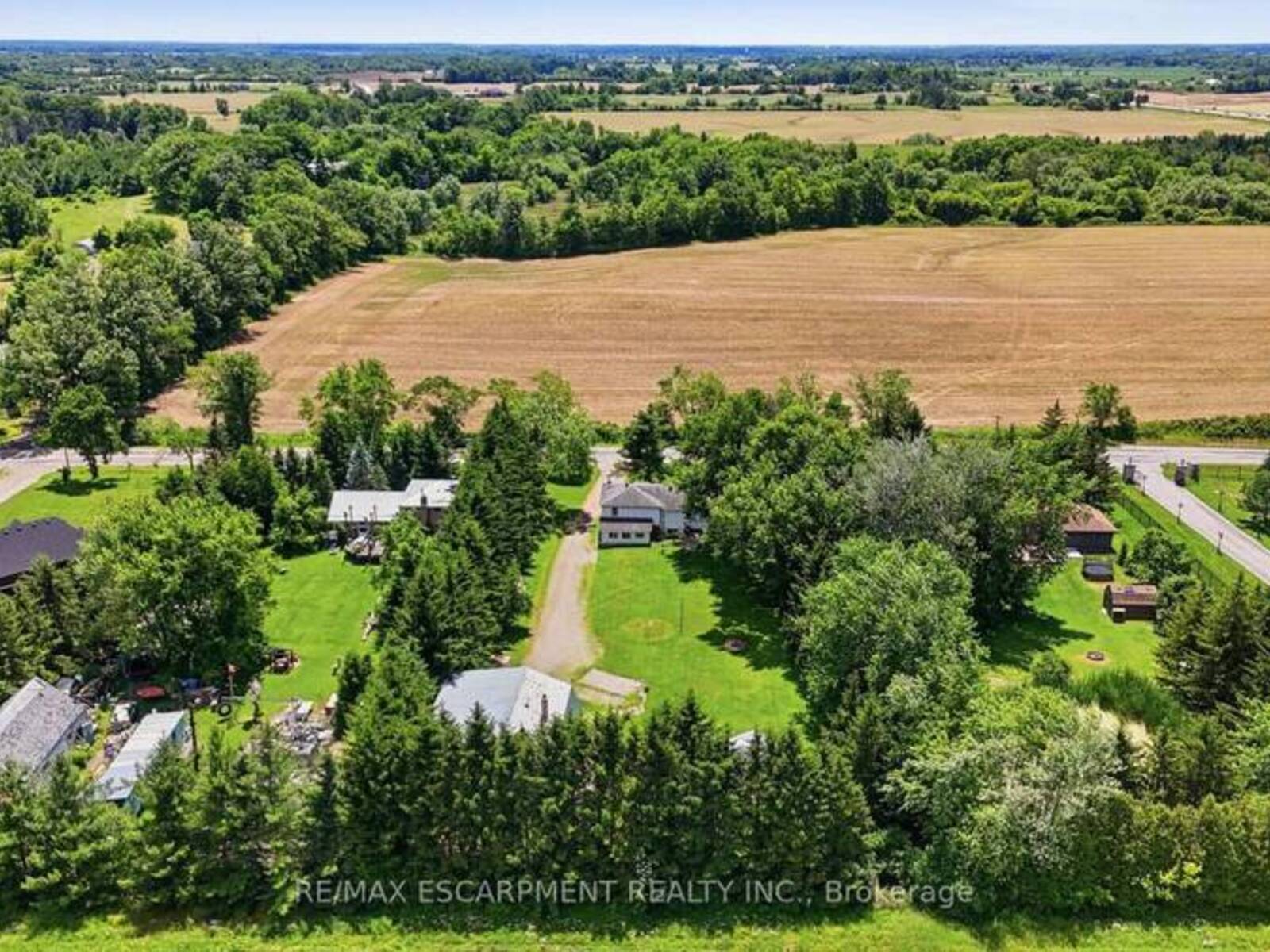 8404 CHIPPEWA ROAD, Hamilton, Ontario L0R 1W0