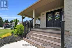 46 SCENIC DRIVE | Mapleton Ontario | Slide Image Four