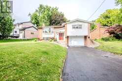 27 TOWER CRESCENT | Barrie Ontario | Slide Image Two