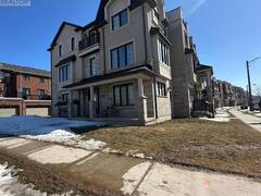 1216 WHEAT BOOM DRIVE Oakville Ontario, L6H 7W4