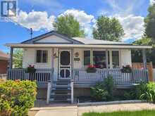 239 WEST 18TH STREET | Hamilton Ontario | Slide Image Three