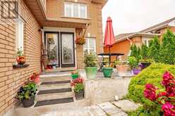 31 COLLEYVILLE STREET | Brampton Ontario | Slide Image Four