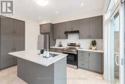 38 UTTER PLACE | Hamilton Ontario | Slide Image Seventeen