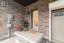 38 UTTER PLACE | Hamilton Ontario | Slide Image Three