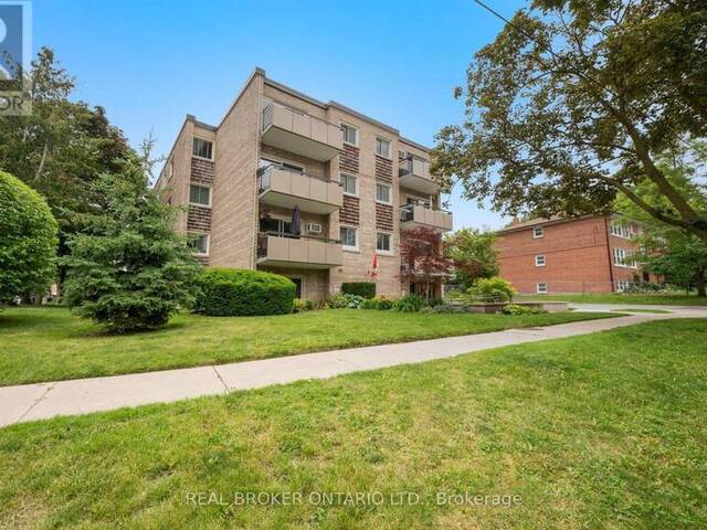 202 - 21 ELIZABETH STREET S Richmond Hill Ontario, L4C 3V5 - 2 Bedrooms Condo For Sale