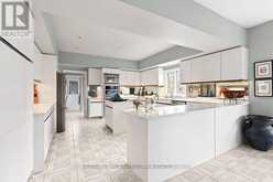 194 SHERWOOD PLACE | Newmarket Ontario | Slide Image Twelve