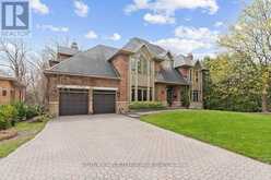 194 SHERWOOD PLACE | Newmarket Ontario | Slide Image Five