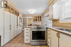 2192 CASTLESTONE COURT | Mississauga Ontario | Slide Image Fifteen