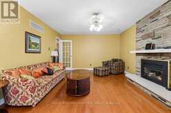 2192 CASTLESTONE COURT | Mississauga Ontario | Slide Image Nine