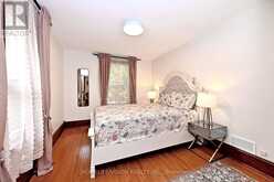 135 ELGIN STREET N | Cambridge Ontario | Slide Image Seventeen