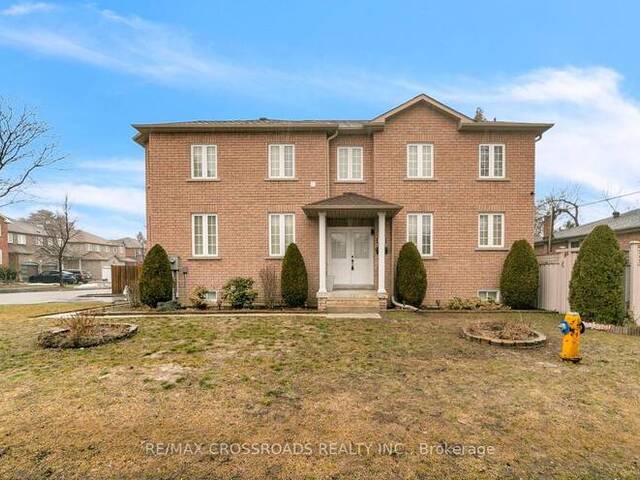 106 CRAGGVIEW DRIVE Toronto Ontario, M1E 2L8 - 4 Bedrooms Home For Sale
