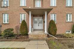 106 CRAGGVIEW DRIVE | Toronto Ontario | Slide Image Three