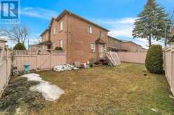 106 CRAGGVIEW DRIVE | Toronto Ontario | Slide Image Four