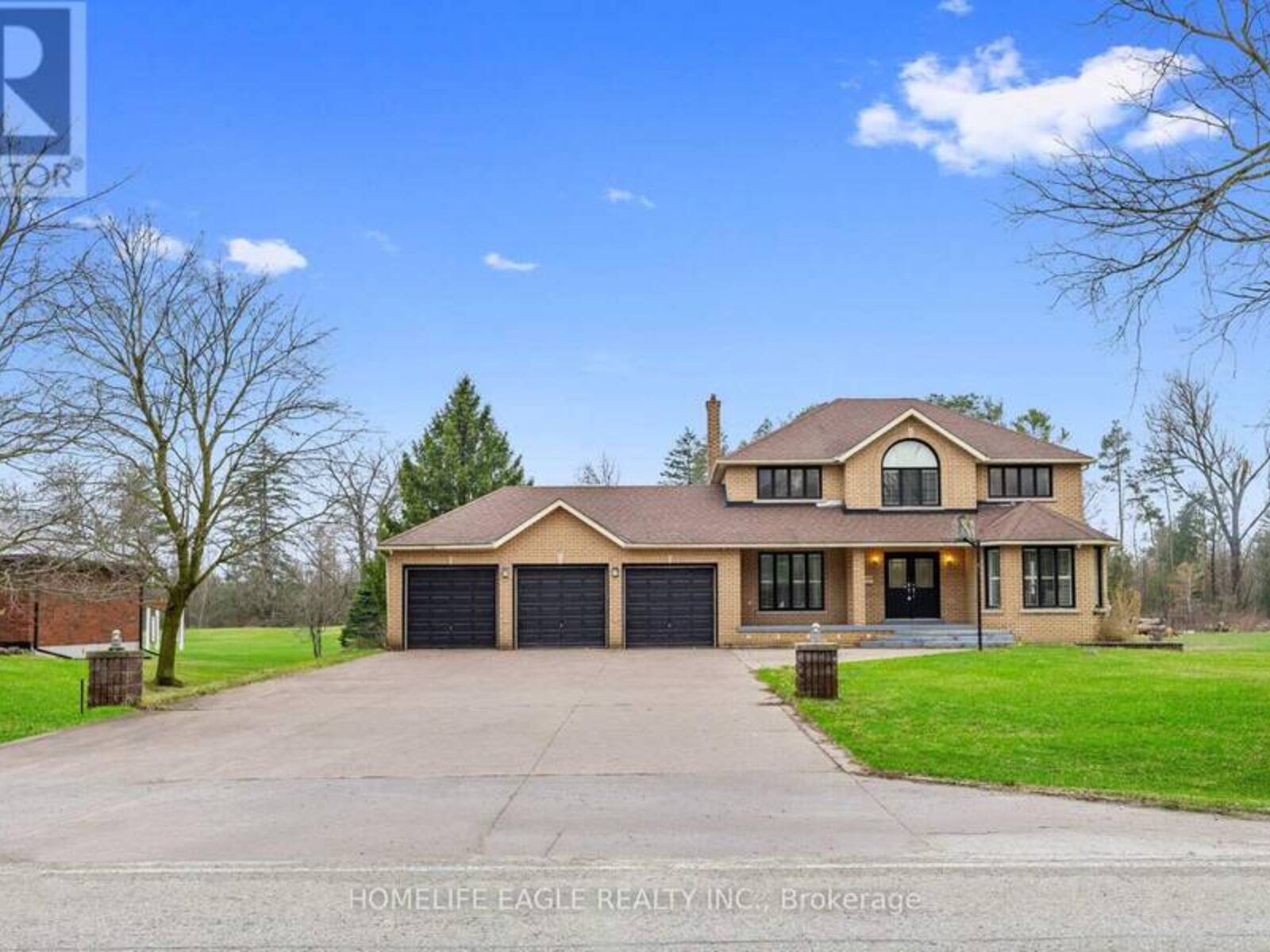 20286 YONGE STREET, East Gwillimbury, Ontario L9N 1B1