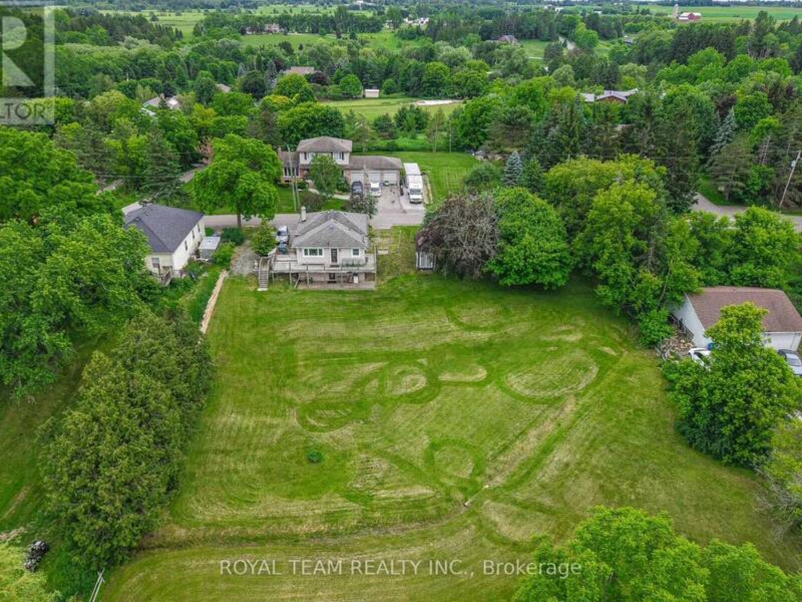 106 CENTRE STREET, Schomberg, Ontario L0G 1T0