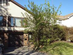 4170 TREETOP CRESCENT Mississauga Ontario, L5L 2L9