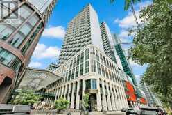 2515 - 470 FRONT STREET W | Toronto Ontario | Slide Image Three