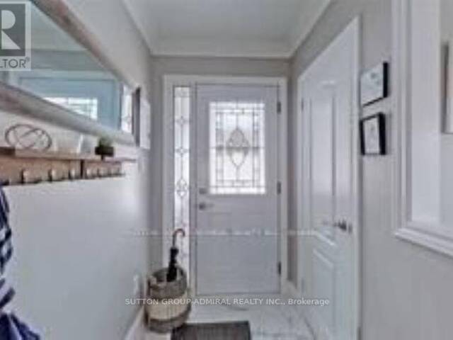 114 CARTIER CRESCENT Richmond Hill Ontario, L4C 2N6 - 5 Bedrooms Home For Sale