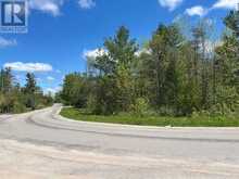 593 LAKESHORE ROAD E | Oro-Medonte Ontario | Slide Image Three