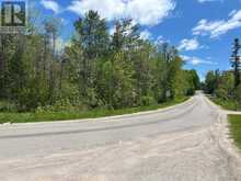 593 LAKESHORE ROAD E | Oro-Medonte Ontario | Slide Image Four