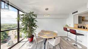 1005 - 1230 MARLBOROUGH COURT | Oakville Ontario | Slide Image Nine
