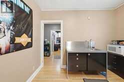 1260 HIGHWAY 8 | Hamilton Ontario | Slide Image Nine
