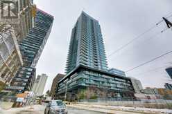 806 - 30 ROEHAMPTON AVENUE | Toronto Ontario | Slide Image One