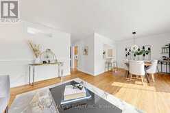 49 BAYVIEW PARKWAY | Newmarket Ontario | Slide Image Ten