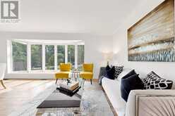 49 BAYVIEW PARKWAY | Newmarket Ontario | Slide Image Seven