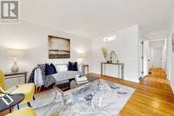 49 BAYVIEW PARKWAY | Newmarket Ontario | Slide Image Nine