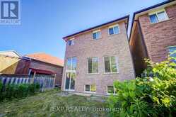 292 SHERIDAN COURT | Newmarket Ontario | Slide Image Twenty-two