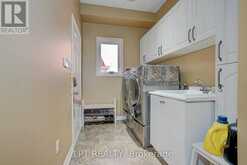 1168 MCTAVISH DRIVE | Newmarket Ontario | Slide Image Fourteen